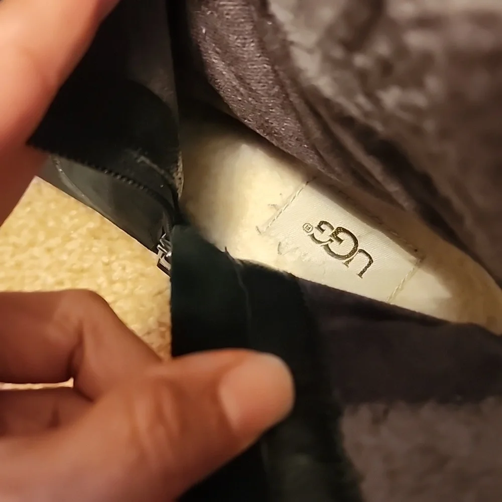 UGG Joely Wedge Boots Size 9.5 EU 40.5 - Picture 15 of 16